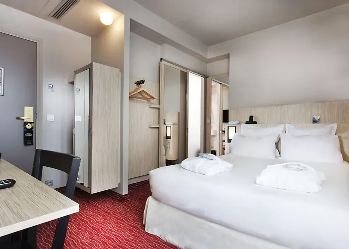מלון Libertel Gare Du Nord Suede 3*