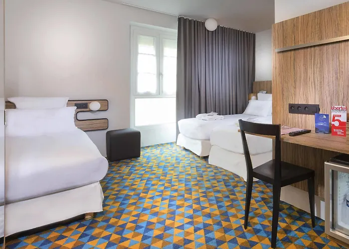 מלון Libertel Gare Du Nord Suede 3*