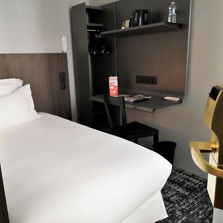 מלון Libertel Gare Du Nord Suede 3*