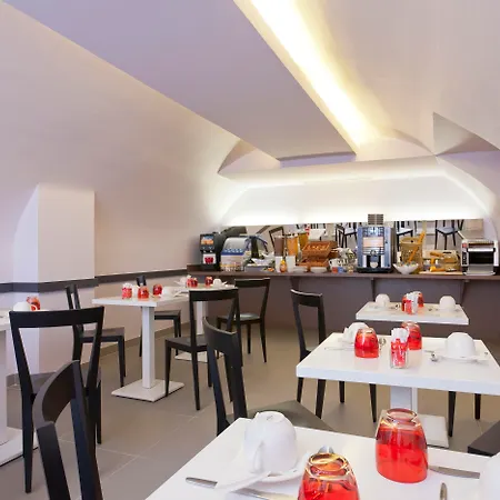 Hotel Libertel Gare Du Nord Suede Paris