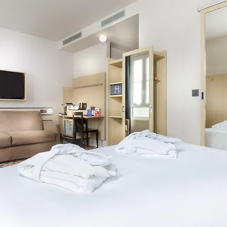 Libertel Gare Du Nord Suede