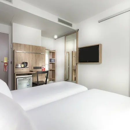 Hotell Libertel Gare Du Nord Suede 3*