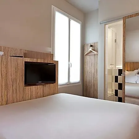Hotel Libertel Gare Du Nord Suede 3*