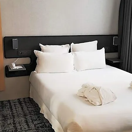 Libertel Gare Du Nord Suede 3*