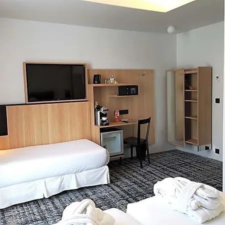 Hotel Libertel Gare Du Nord Suede 3*