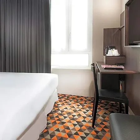 Hotel Libertel Gare Du Nord Suede 3*