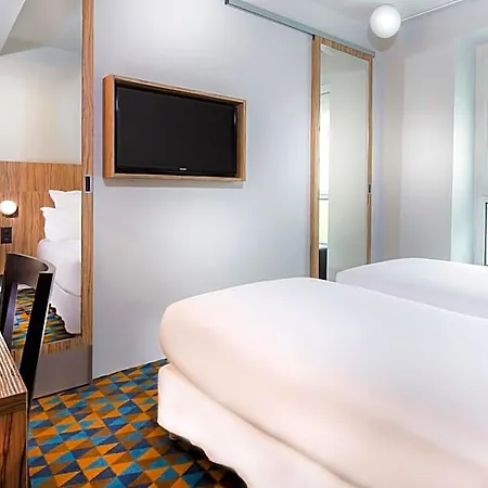 Hotel Libertel Gare Du Nord Suede 3*