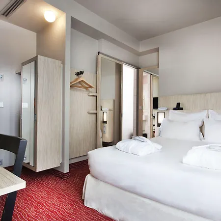 מלון Libertel Gare Du Nord Suede 3*