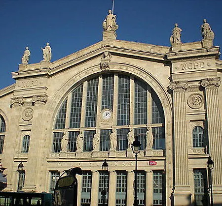 Hotel Libertel Gare Du Nord Suede 3*